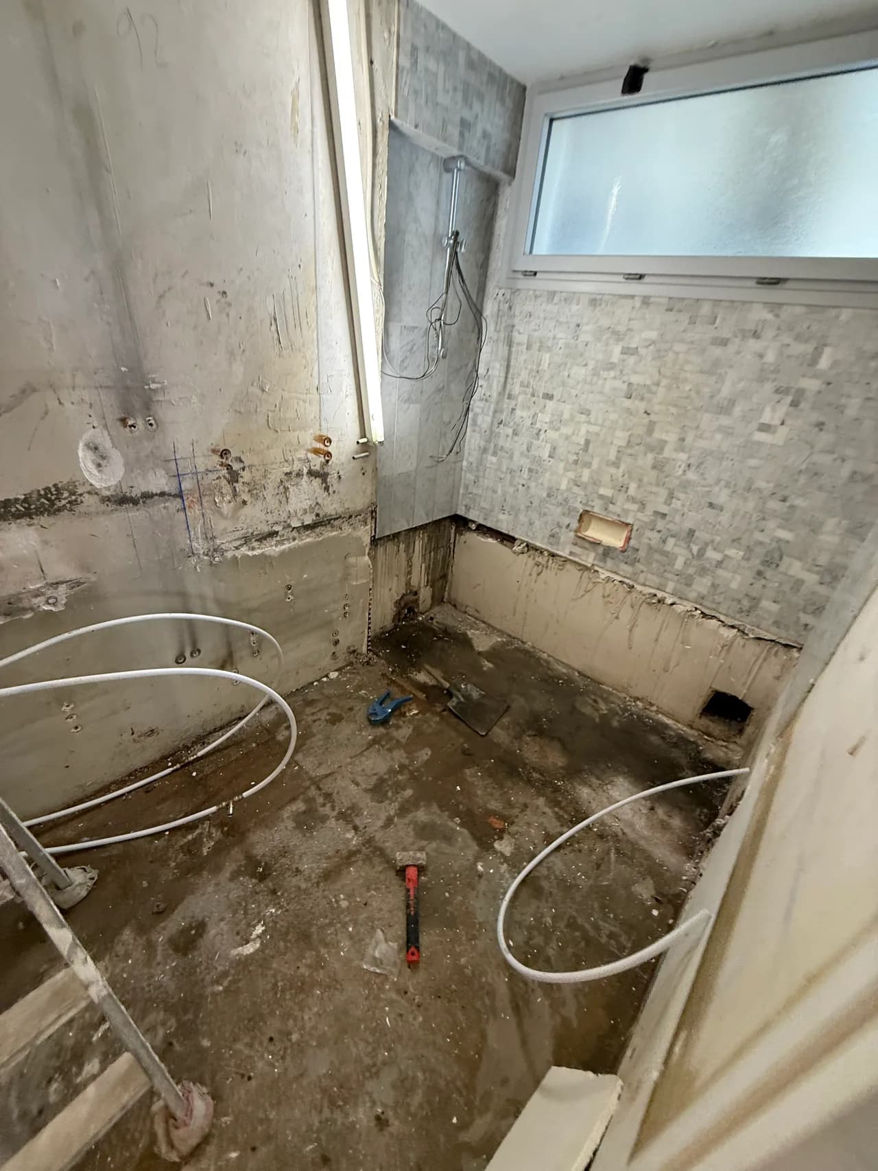 Rénovation salle de bain — avant